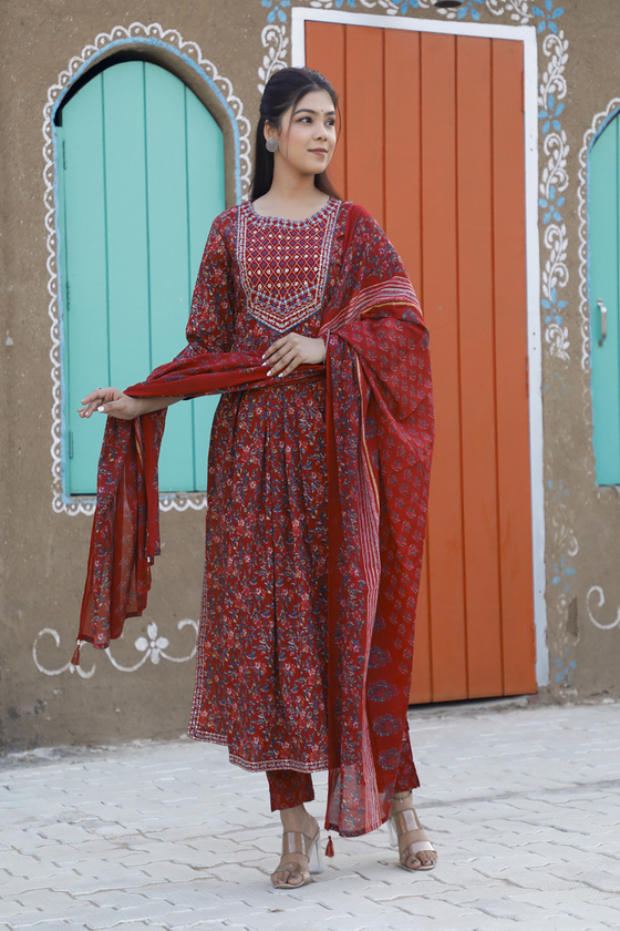 Red Cotton Printed Naira Cut Suits Set